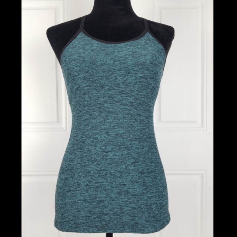 Beyond Yoga med Racerback tank